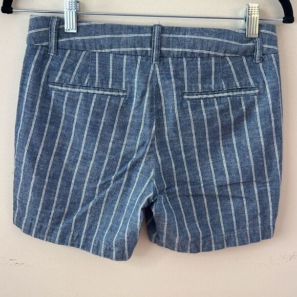 J. Crew Linen Short - Picture 2 of 4
